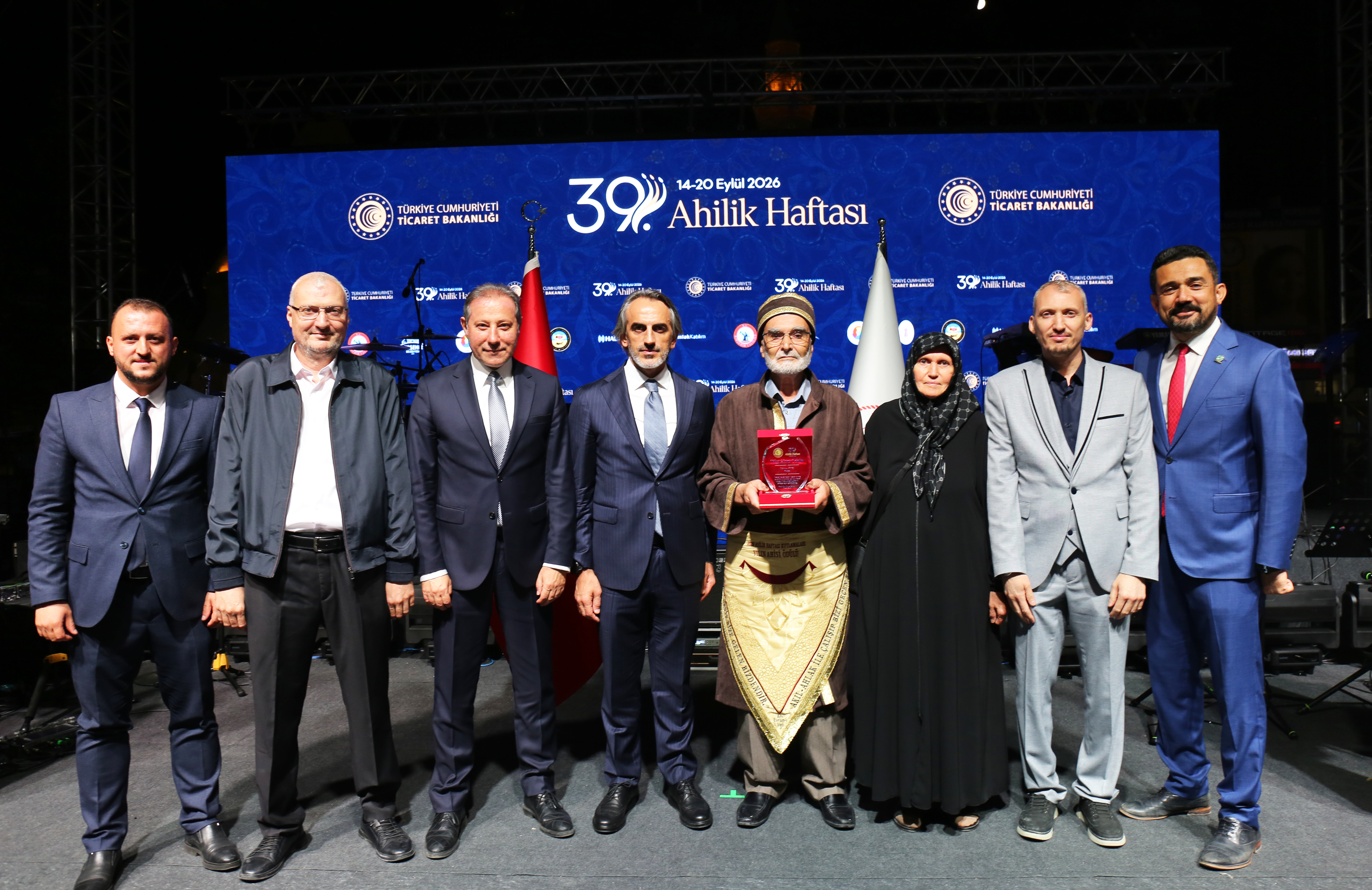 Yılın Türkiye Ahisi Mehmet Güneş,  Ödülünü Aldı